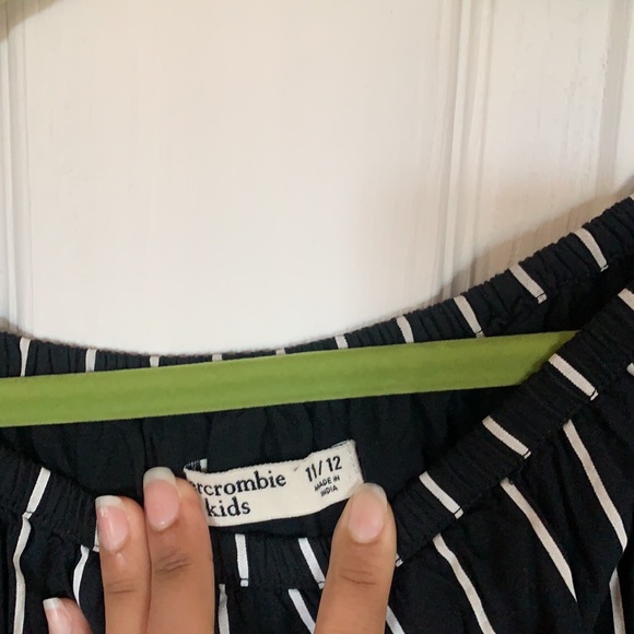 Jumpsuits. Can be worn off shoulder or wide as shown. - Picture 3 of 7